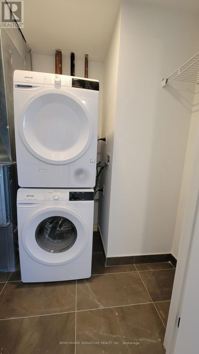 5303 - 88 Queen Street E, Toronto, Ontario  M5C 0B6 - Photo 18 - C12561218