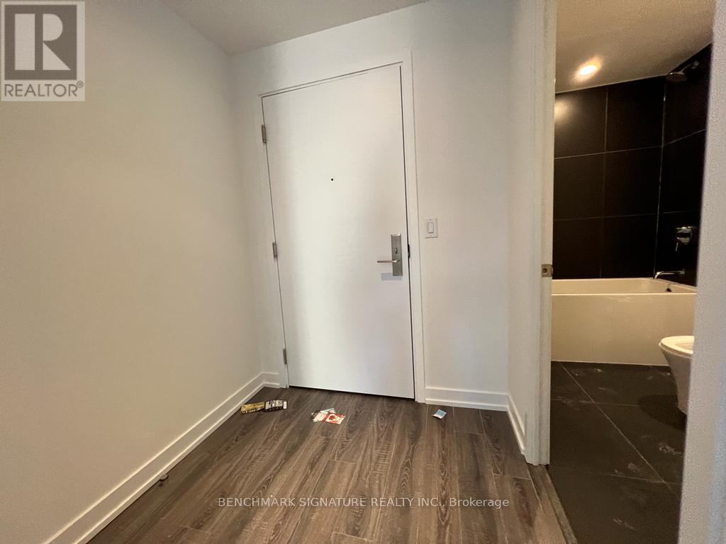 2501 - 20 Edward Street, Toronto, Ontario  M5G 0C5 - Photo 9 - C12561220