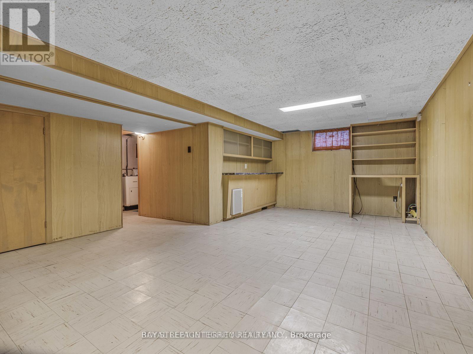 7 Devondale Avenue, Toronto, Ontario  M2R 2C9 - Photo 18 - C12561244