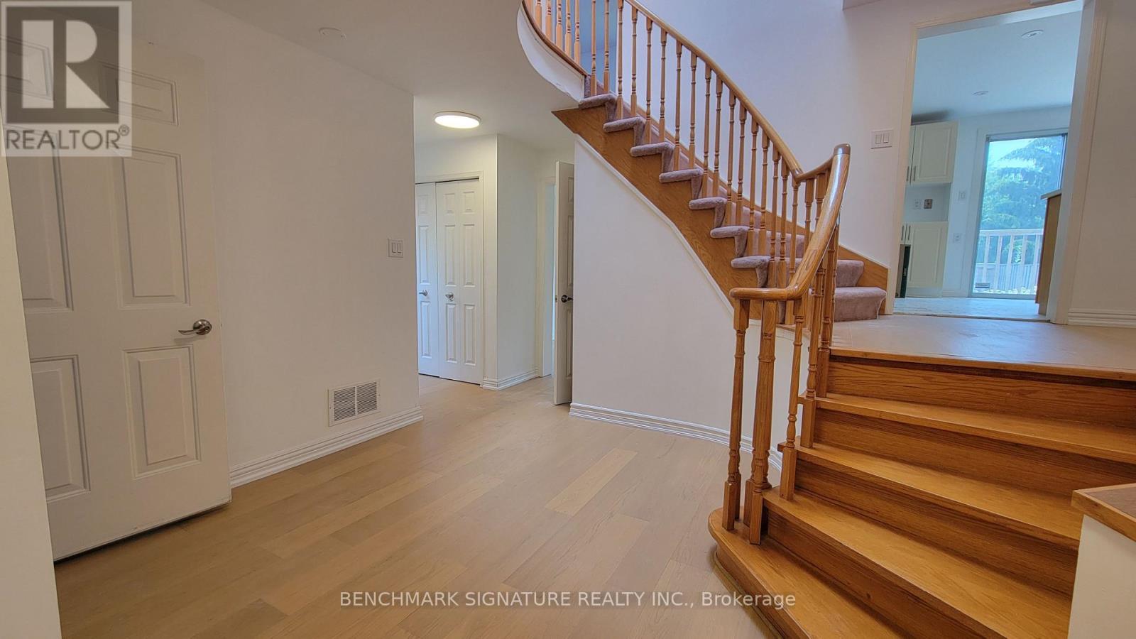 35 Wintermute Boulevard, Toronto, Ontario  M1W 3M5 - Photo 29 - E12561224