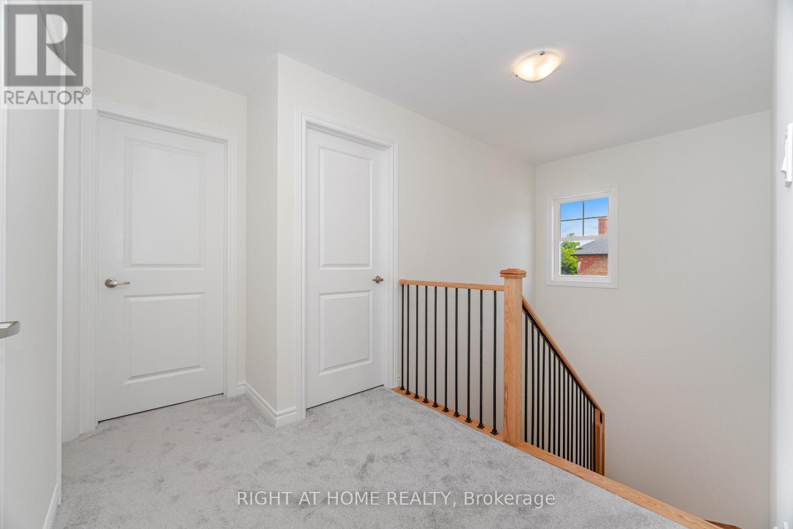 16 Ravenscraig Place, Innisfil, Ontario  L0L 1L0 - Photo 17 - N12561194