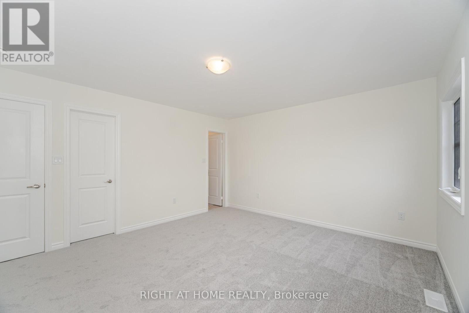 16 Ravenscraig Place, Innisfil, Ontario  L0L 1L0 - Photo 20 - N12561194