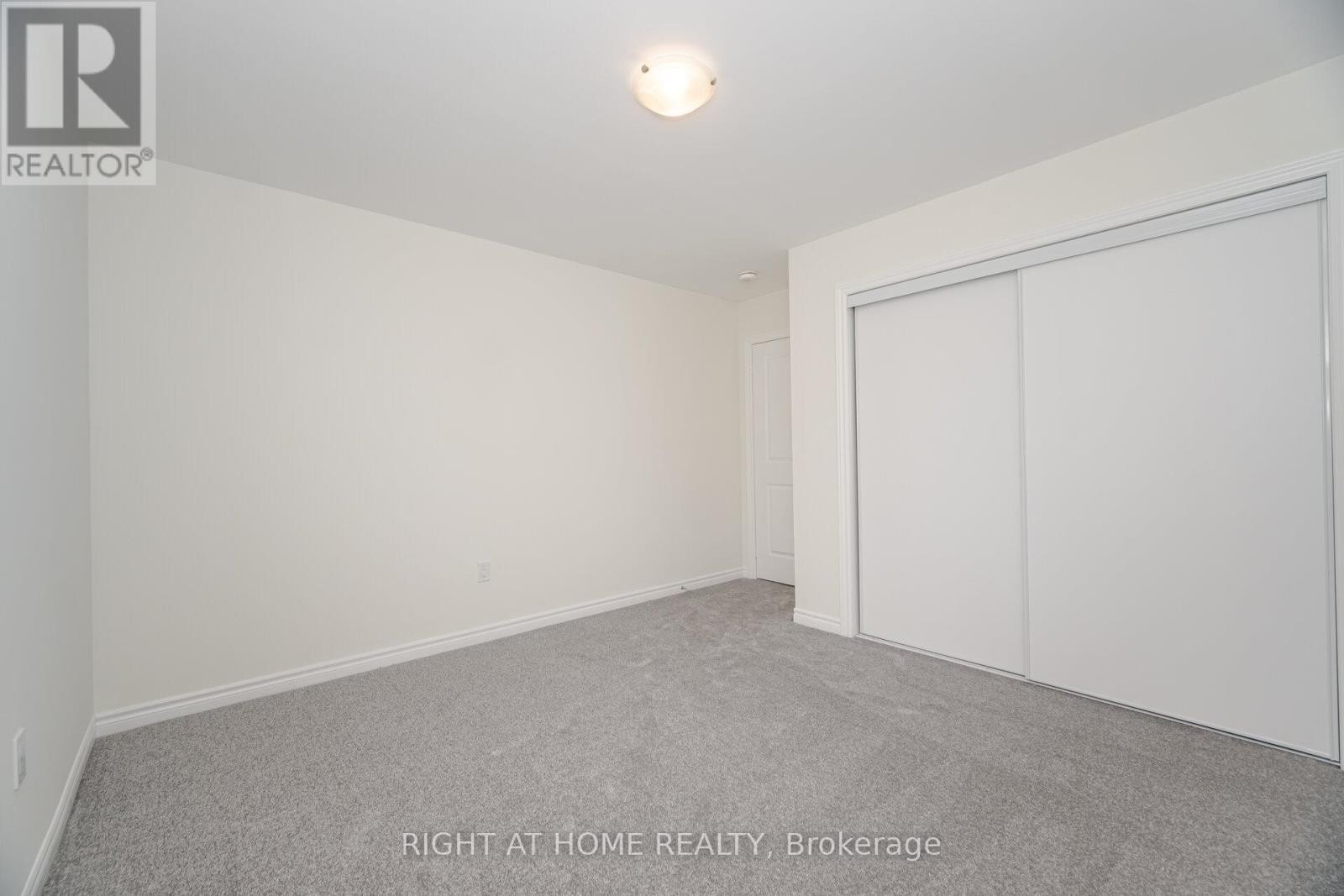 16 Ravenscraig Place, Innisfil, Ontario  L0L 1L0 - Photo 26 - N12561194