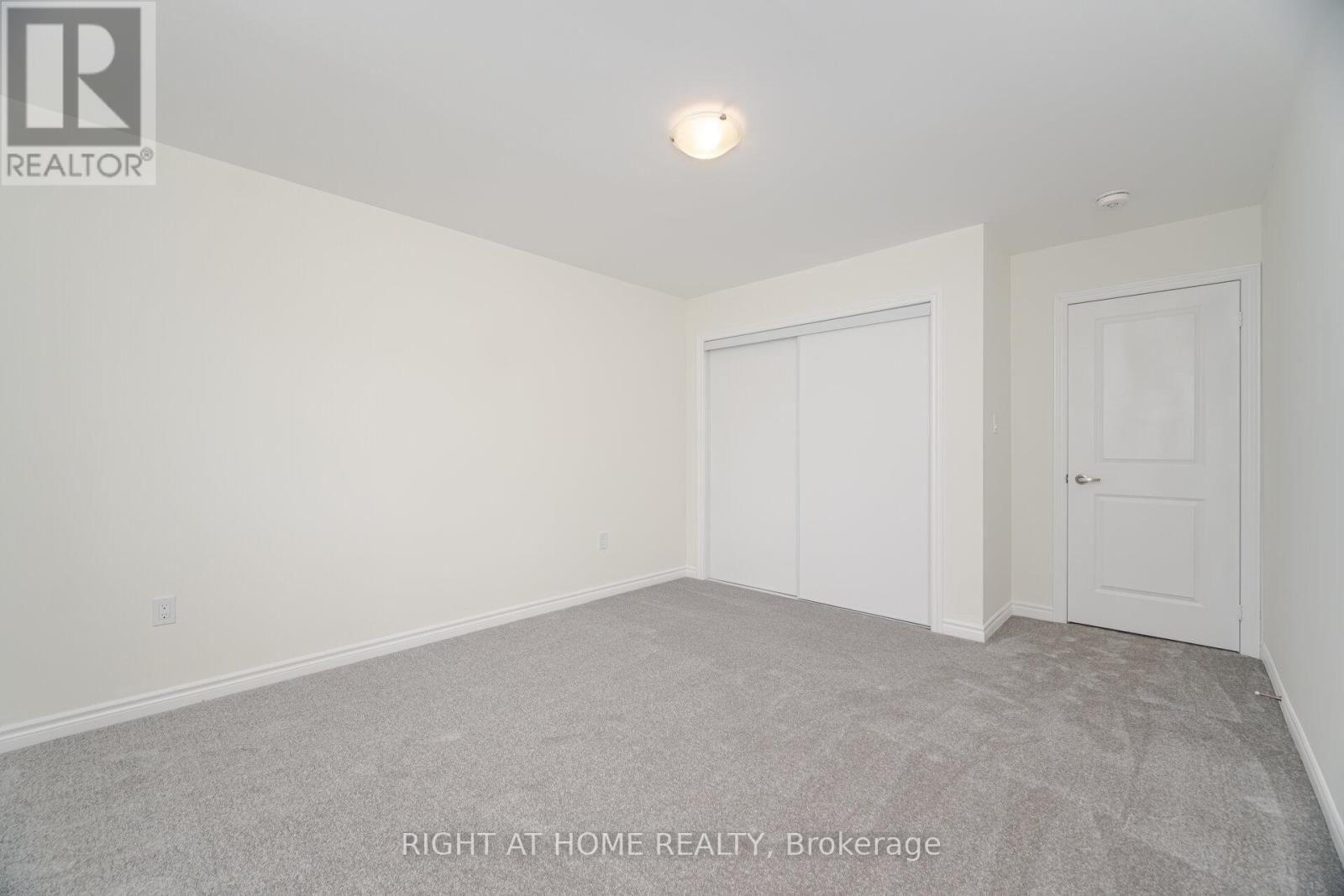 16 Ravenscraig Place, Innisfil, Ontario  L0L 1L0 - Photo 28 - N12561194