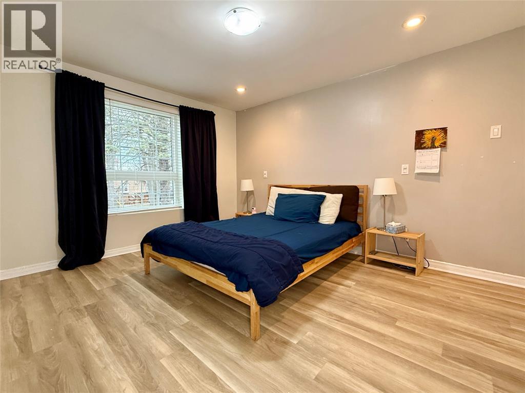 1508 Len Avenue, Sarnia, Ontario  N7S 3N1 - Photo 9 - 25027941