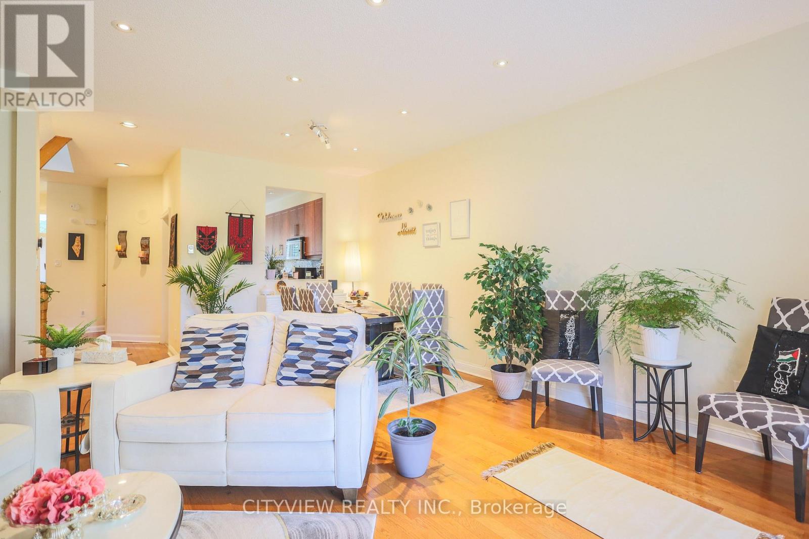 3593 Kariya Drive, Mississauga, Ontario  L5B 3J2 - Photo 11 - W12561192