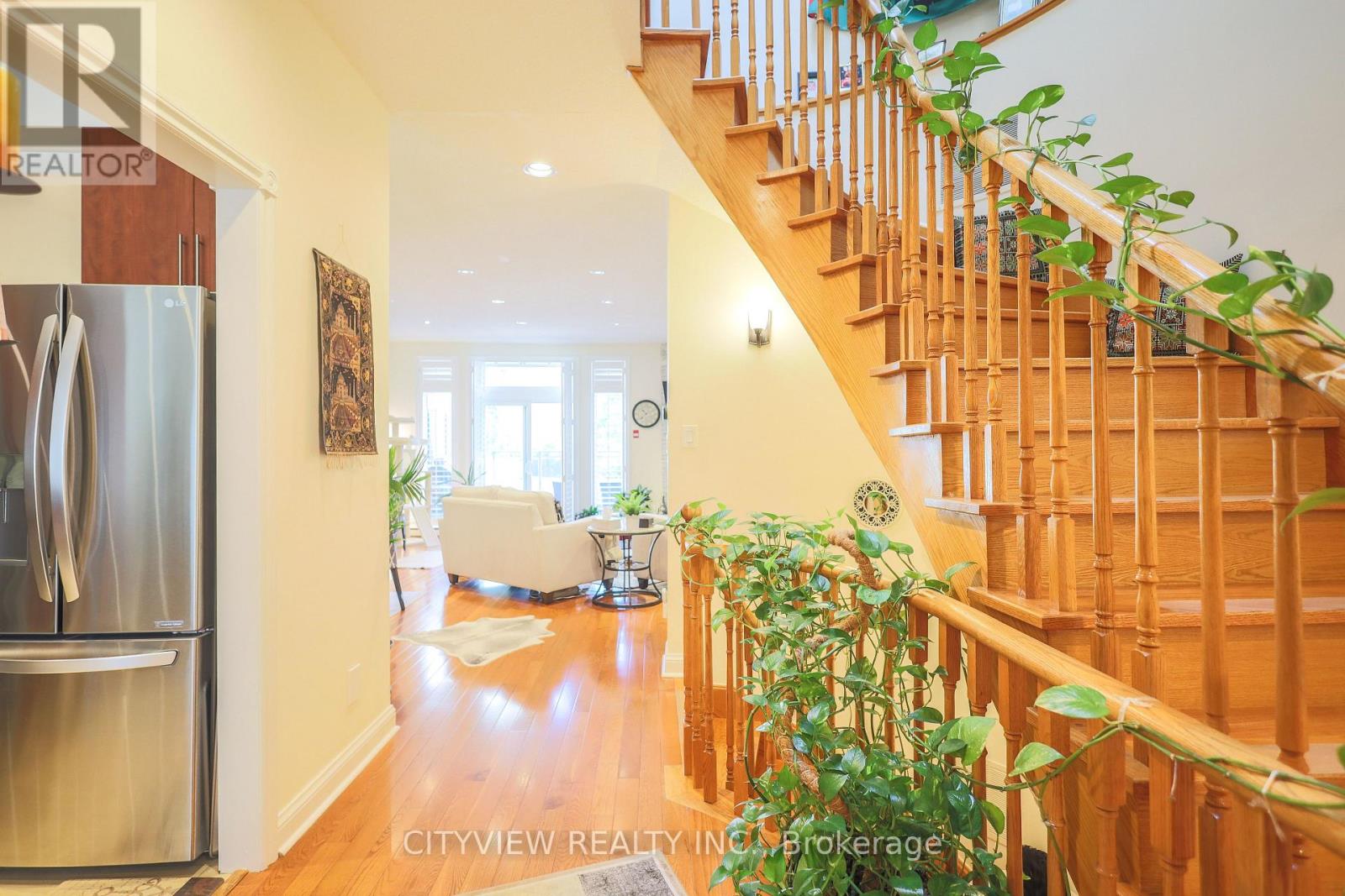 3593 Kariya Drive, Mississauga, Ontario  L5B 3J2 - Photo 6 - W12561192