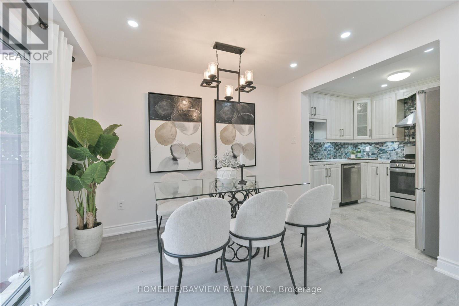 3956 Bentridge Road, Mississauga, Ontario  L5N 7V8 - Photo 13 - W12561236