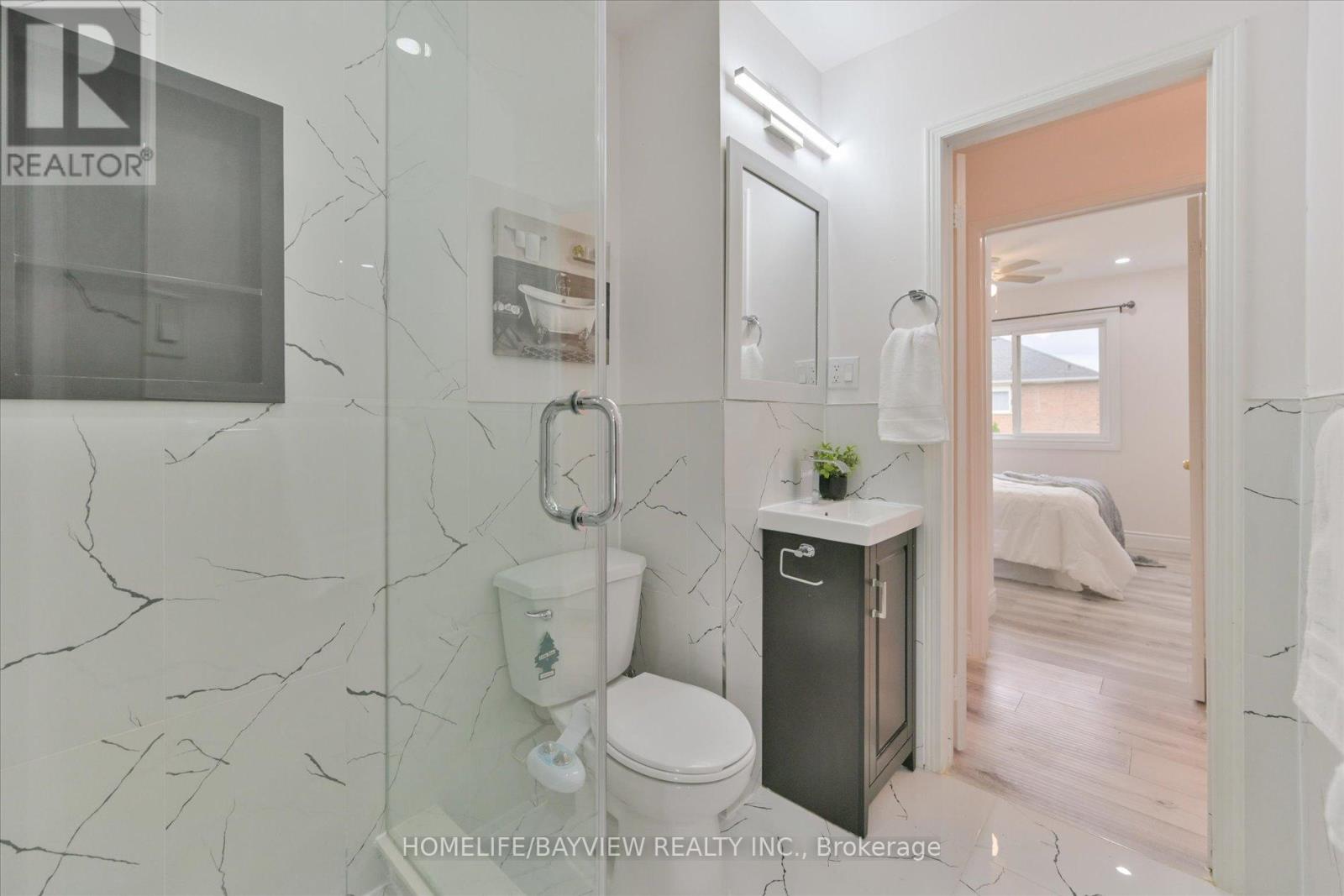 3956 Bentridge Road, Mississauga, Ontario  L5N 7V8 - Photo 23 - W12561236