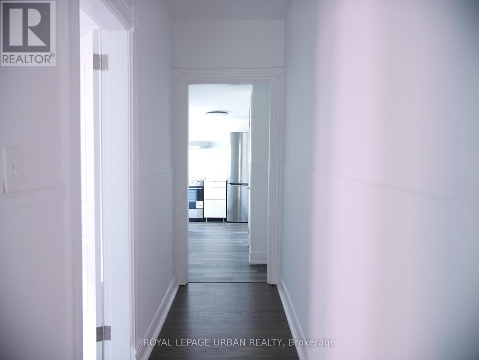 Upper - 10 Earnbridge Street, Toronto, Ontario  M6K 1N3 - Photo 2 - W12561242