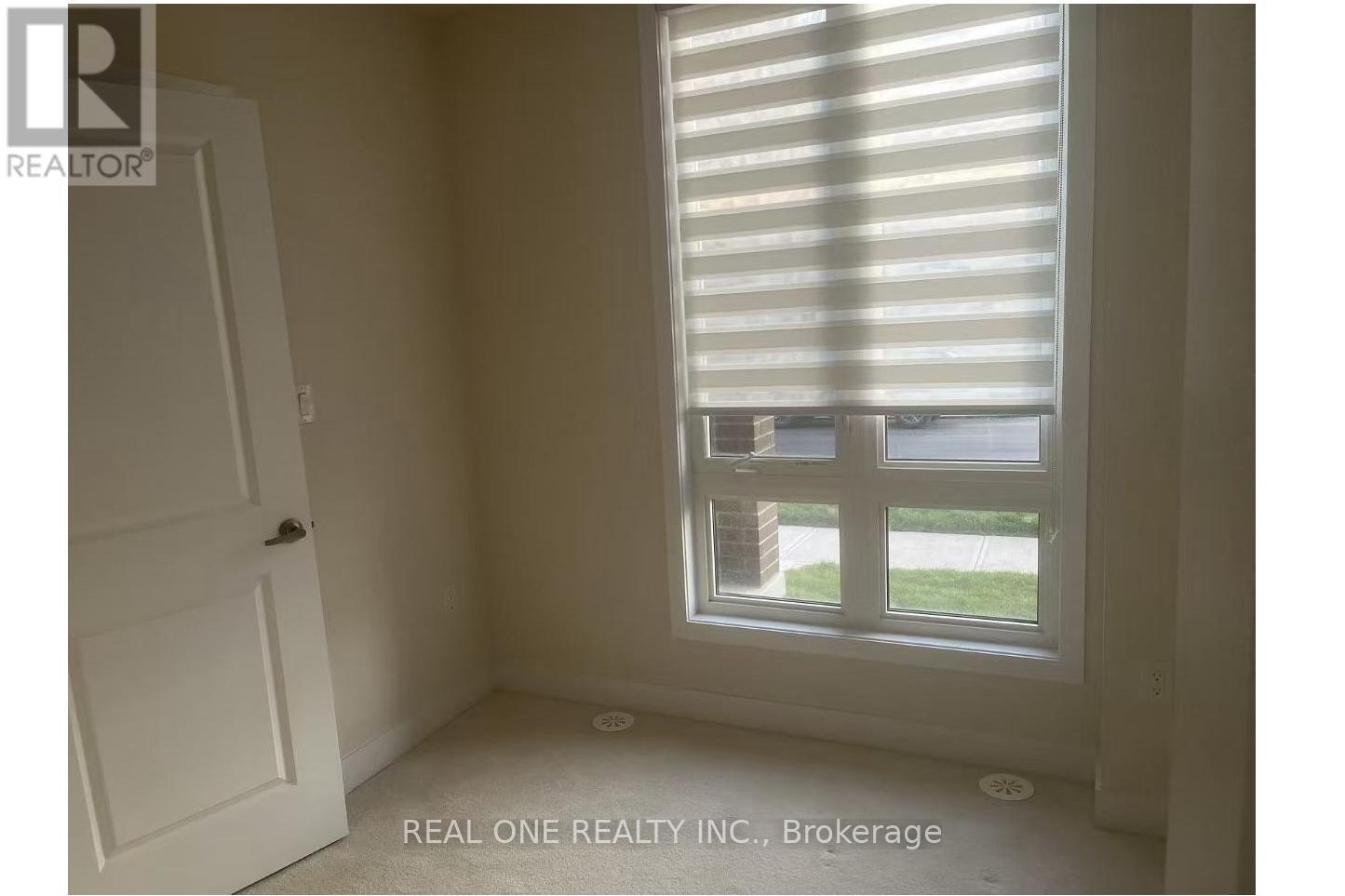 3073 Welsman Gardens, Oakville, Ontario  L6H 7Z2 - Photo 24 - W12561170