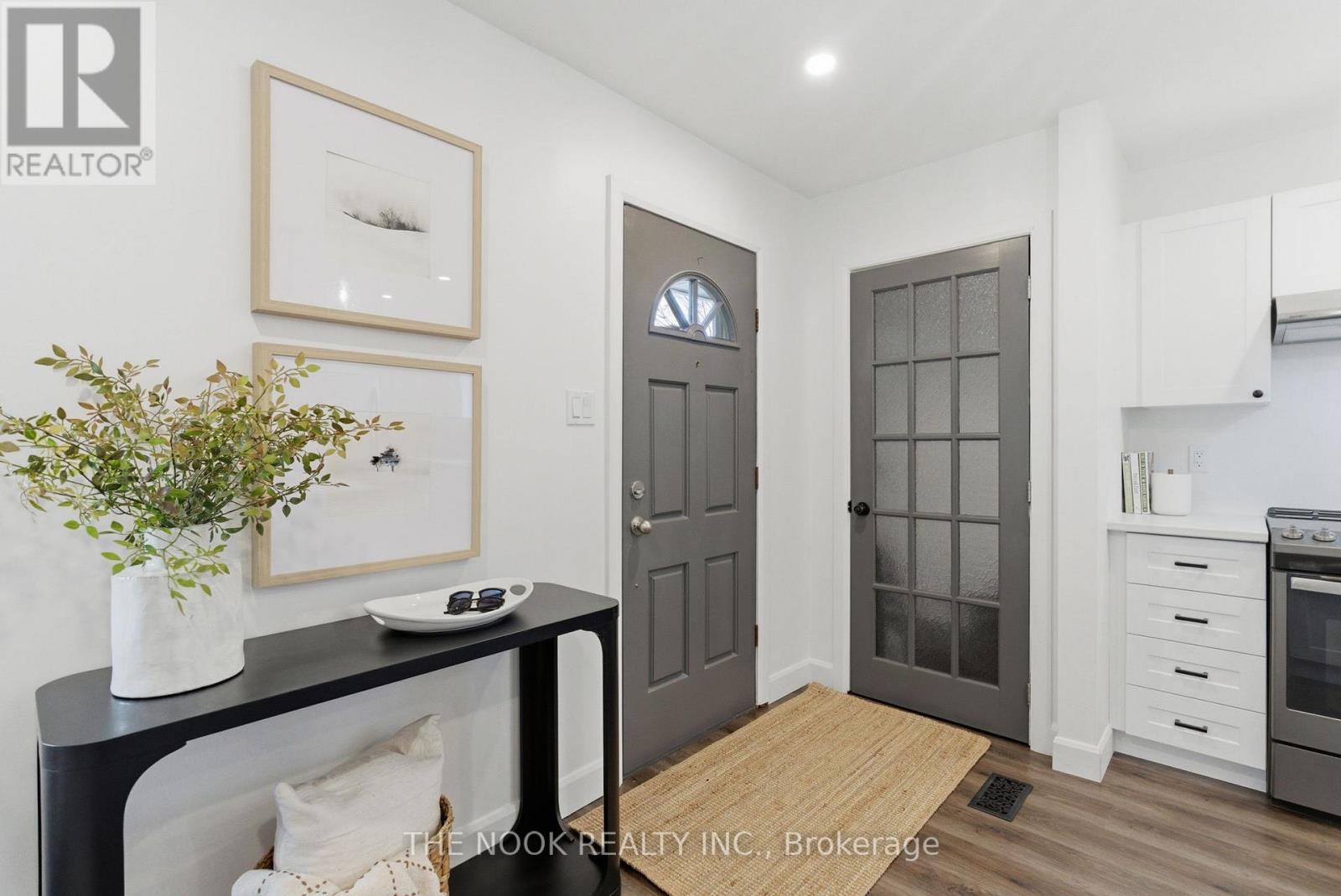 135 Admiral Road, Ajax, Ontario  L1S 2P2 - Photo 2 - E12561262