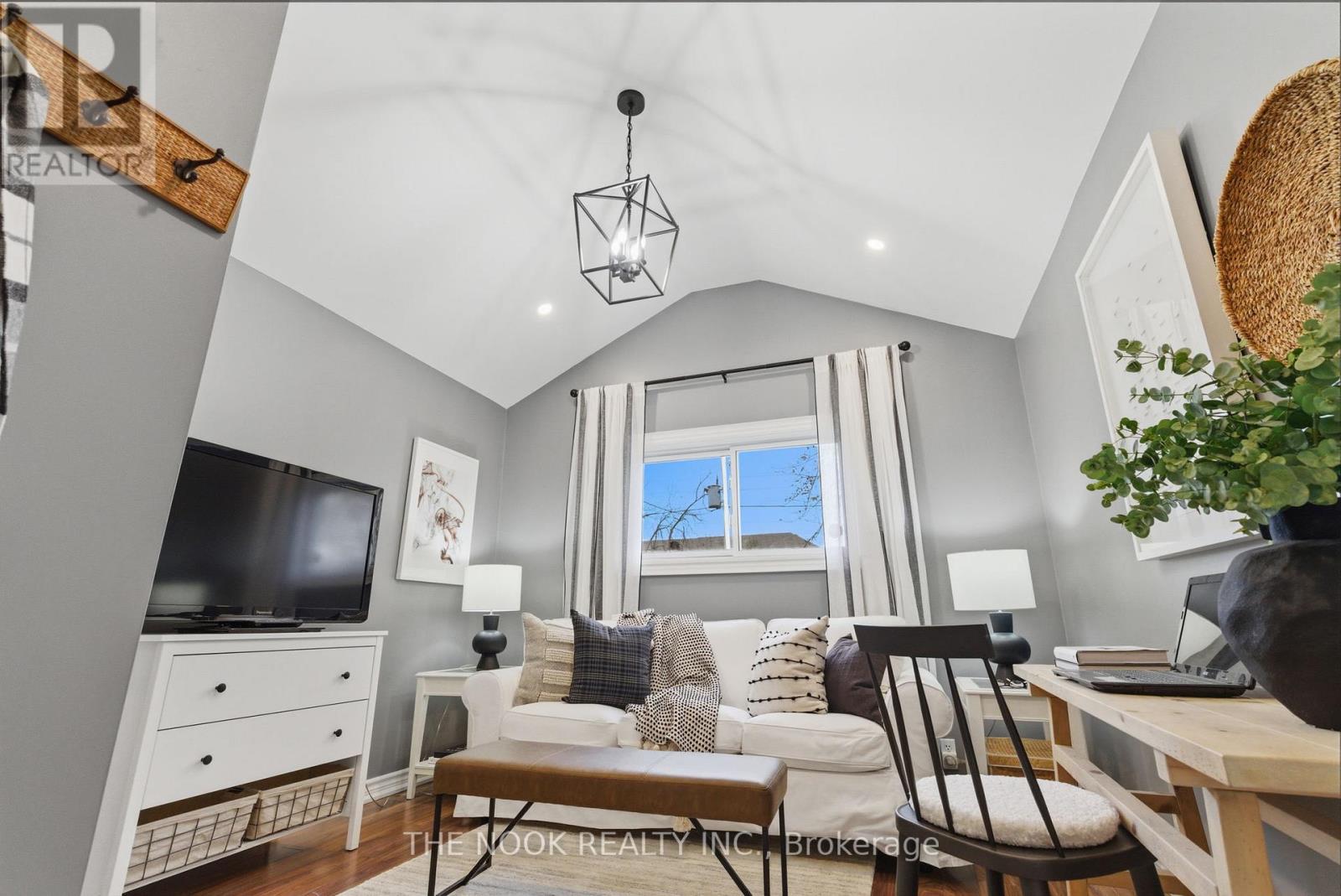 135 Admiral Road, Ajax, Ontario  L1S 2P2 - Photo 21 - E12561262