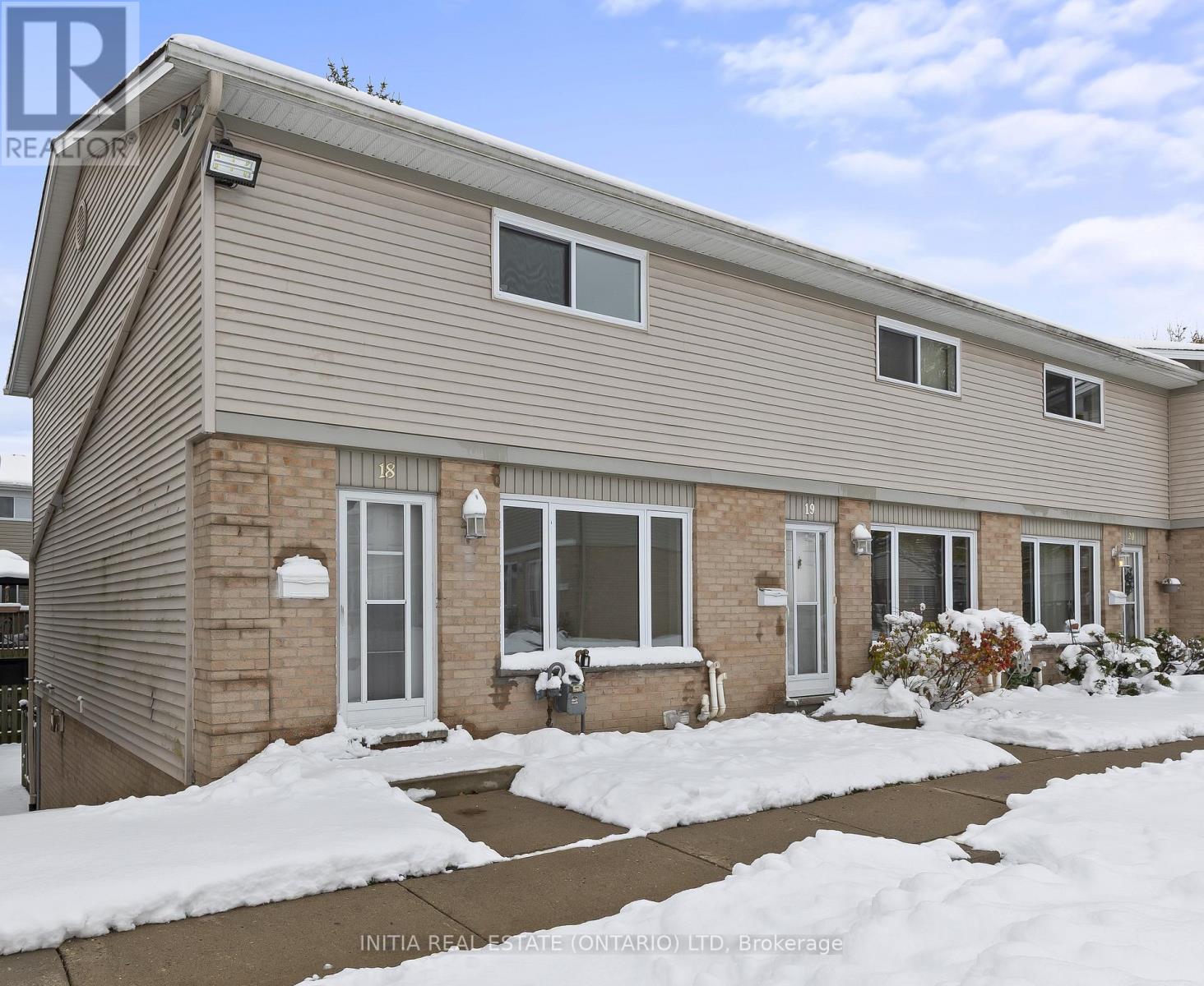 18 - 320 WESTMINSTER AVENUE, London South, Ontario