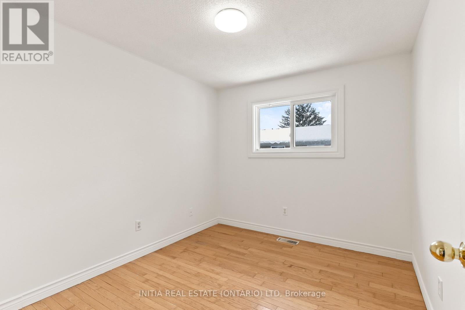 18 - 320 Westminster Avenue, London South, Ontario N6C 5H5 - Photo 20 - X12561246