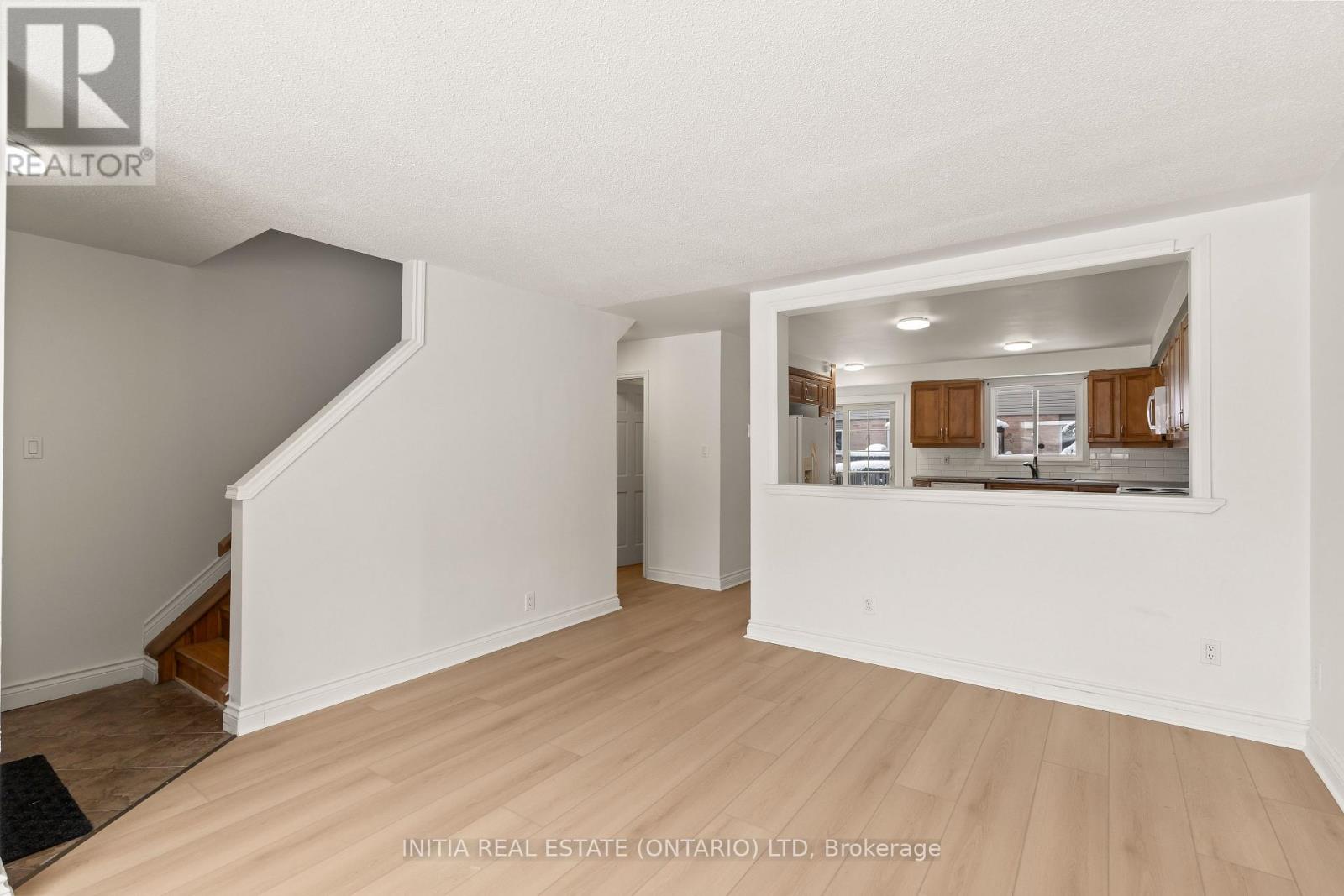 18 - 320 Westminster Avenue, London South, Ontario N6C 5H5 - Photo 6 - X12561246