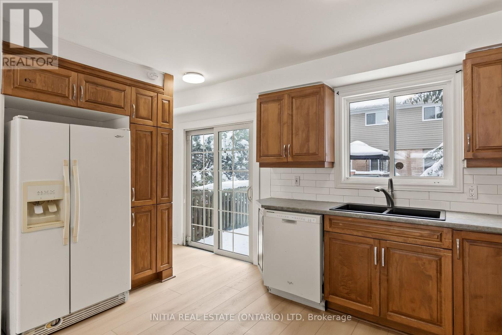 18 - 320 Westminster Avenue, London South, Ontario N6C 5H5 - Photo 9 - X12561246