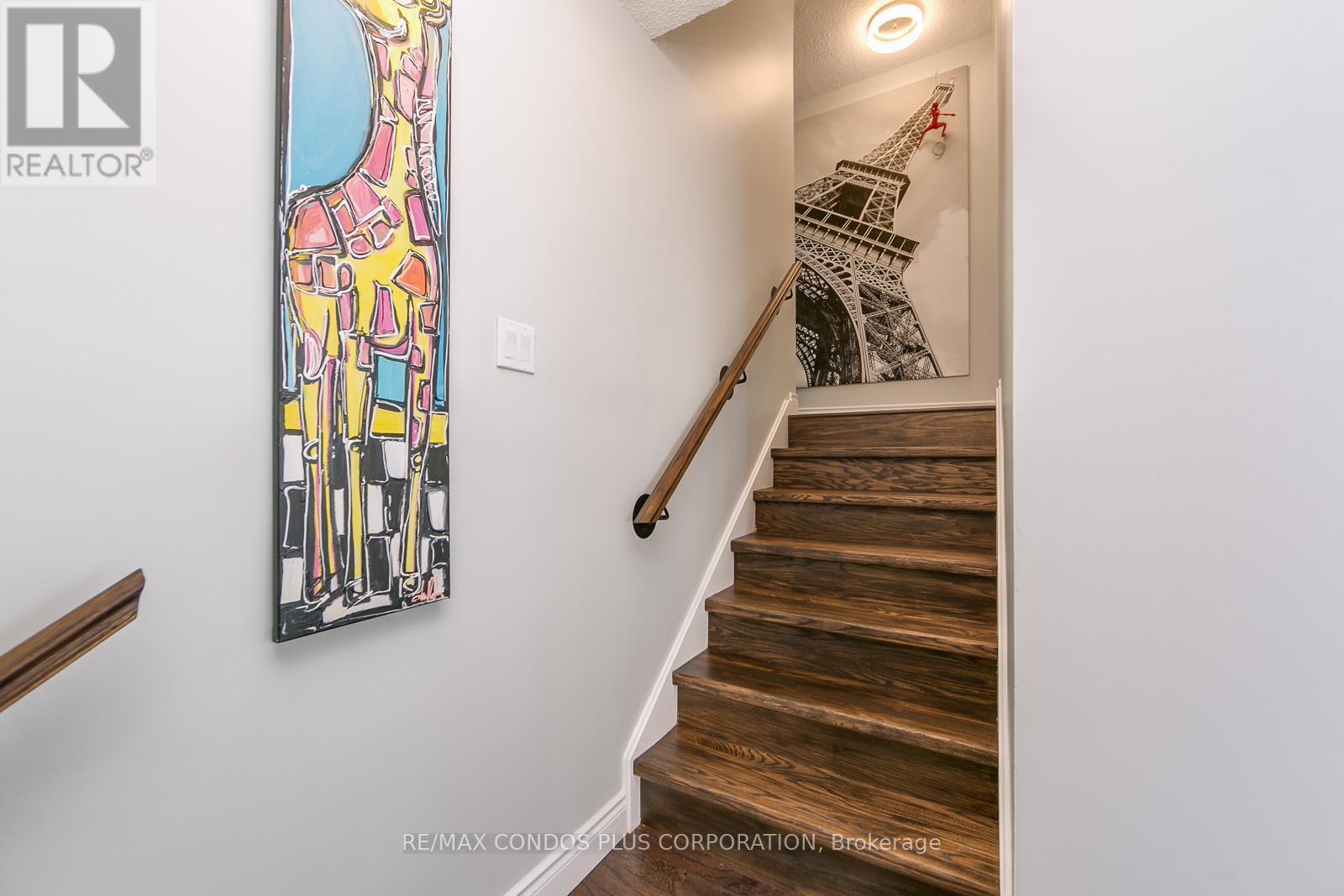 1001 - 33 Harbour Square, Toronto, Ontario  M5J 2G2 - Photo 19 - C12561256