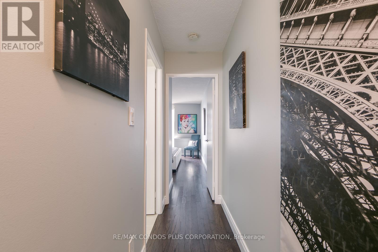 1001 - 33 Harbour Square, Toronto, Ontario  M5J 2G2 - Photo 20 - C12561256