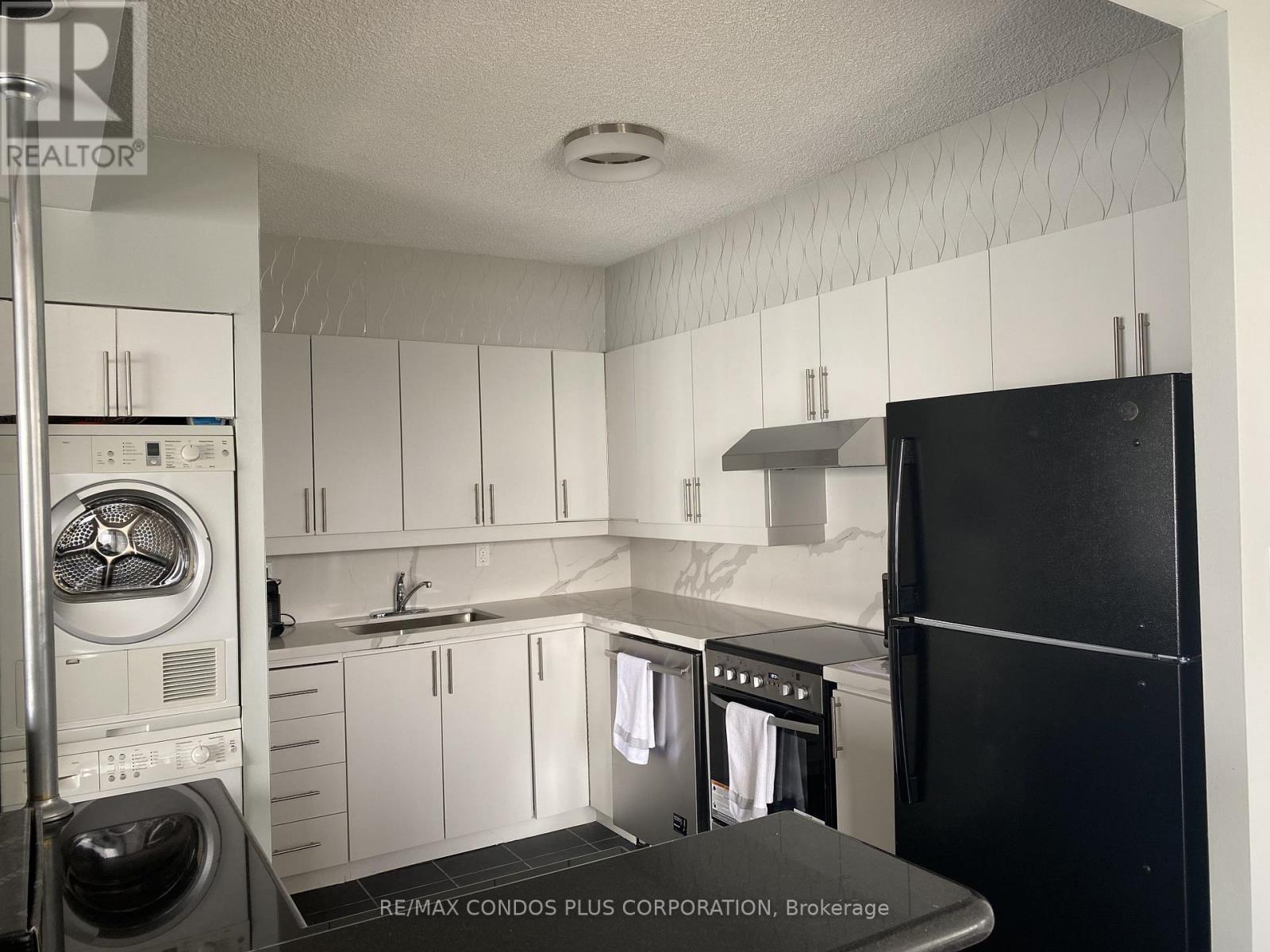 1001 - 33 Harbour Square, Toronto, Ontario  M5J 2G2 - Photo 29 - C12561256