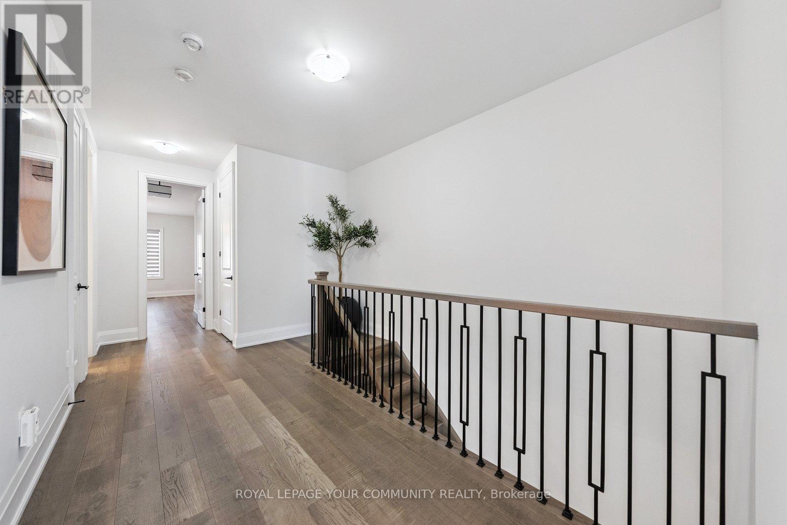 143 Vellore Park Avenue, Vaughan, Ontario  L4H 4S5 - Photo 10 - N12441424