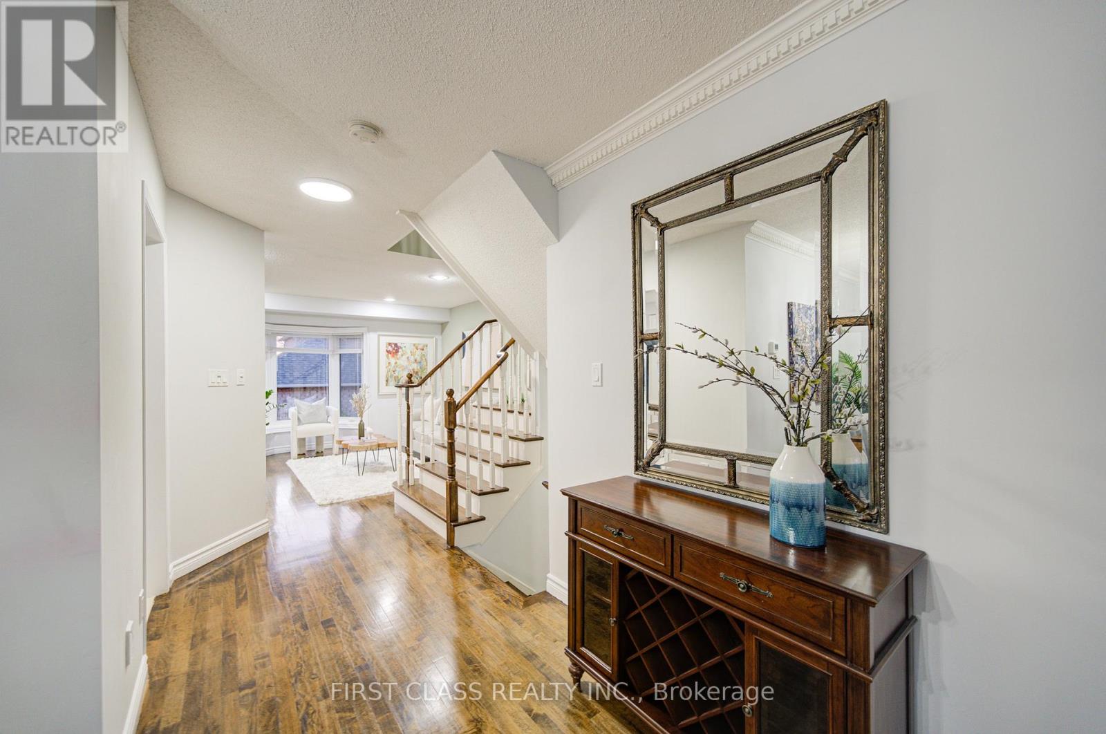 18 Primrose Path Crescent, Markham, Ontario  L3S 4A9 - Photo 11 - N12561264