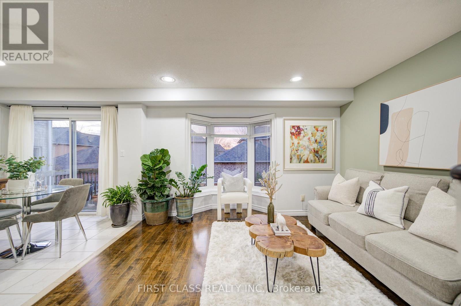 18 Primrose Path Crescent, Markham, Ontario  L3S 4A9 - Photo 14 - N12561264