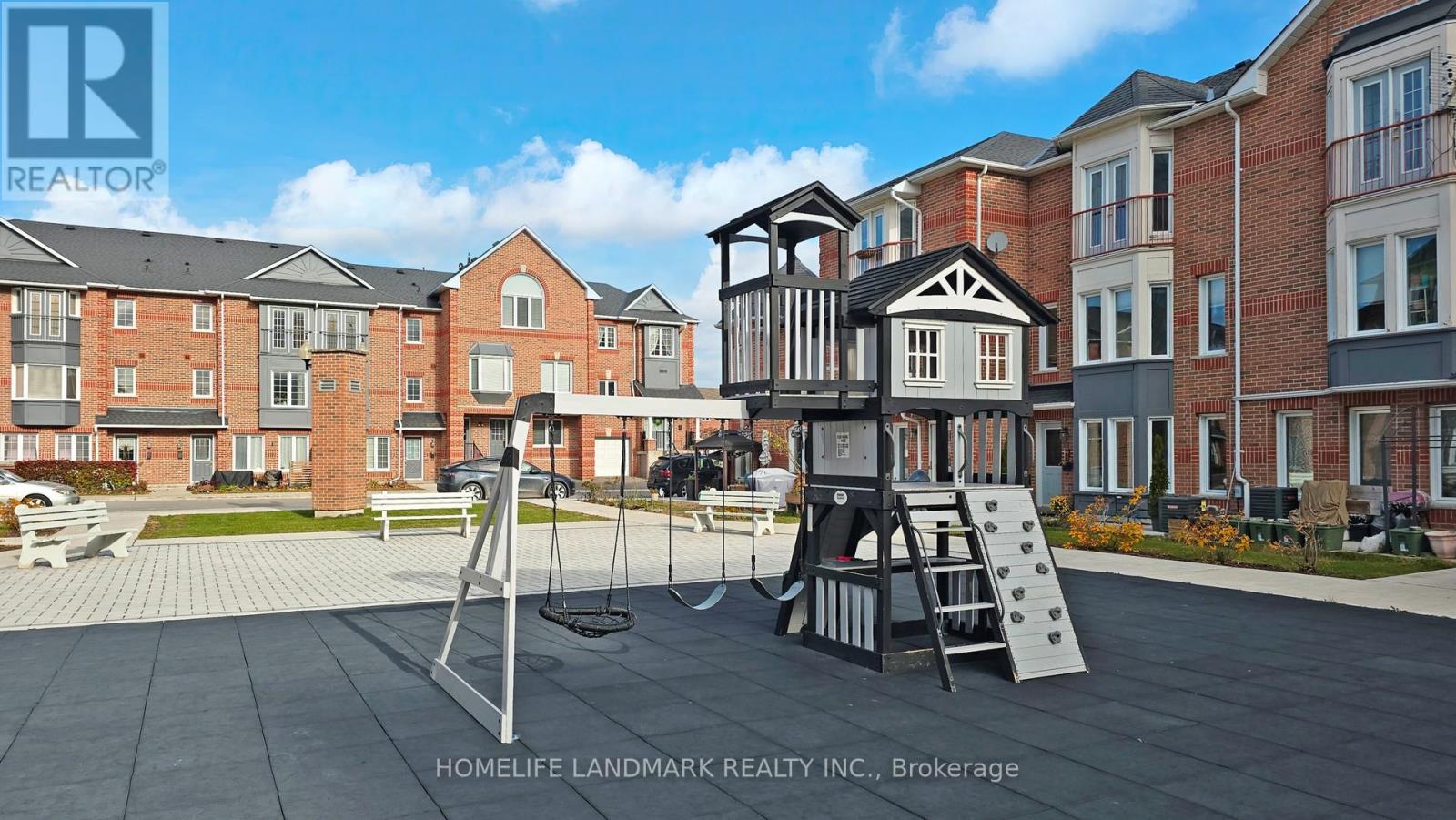 54 - 151 Townsgate Drive, Vaughan, Ontario  L4J 8J7 - Photo 45 - N12561266