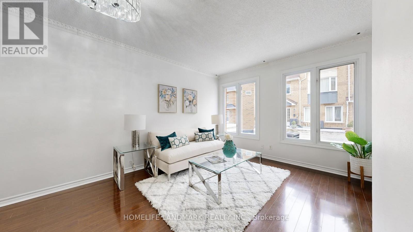 54 - 151 Townsgate Drive, Vaughan, Ontario  L4J 8J7 - Photo 6 - N12561266