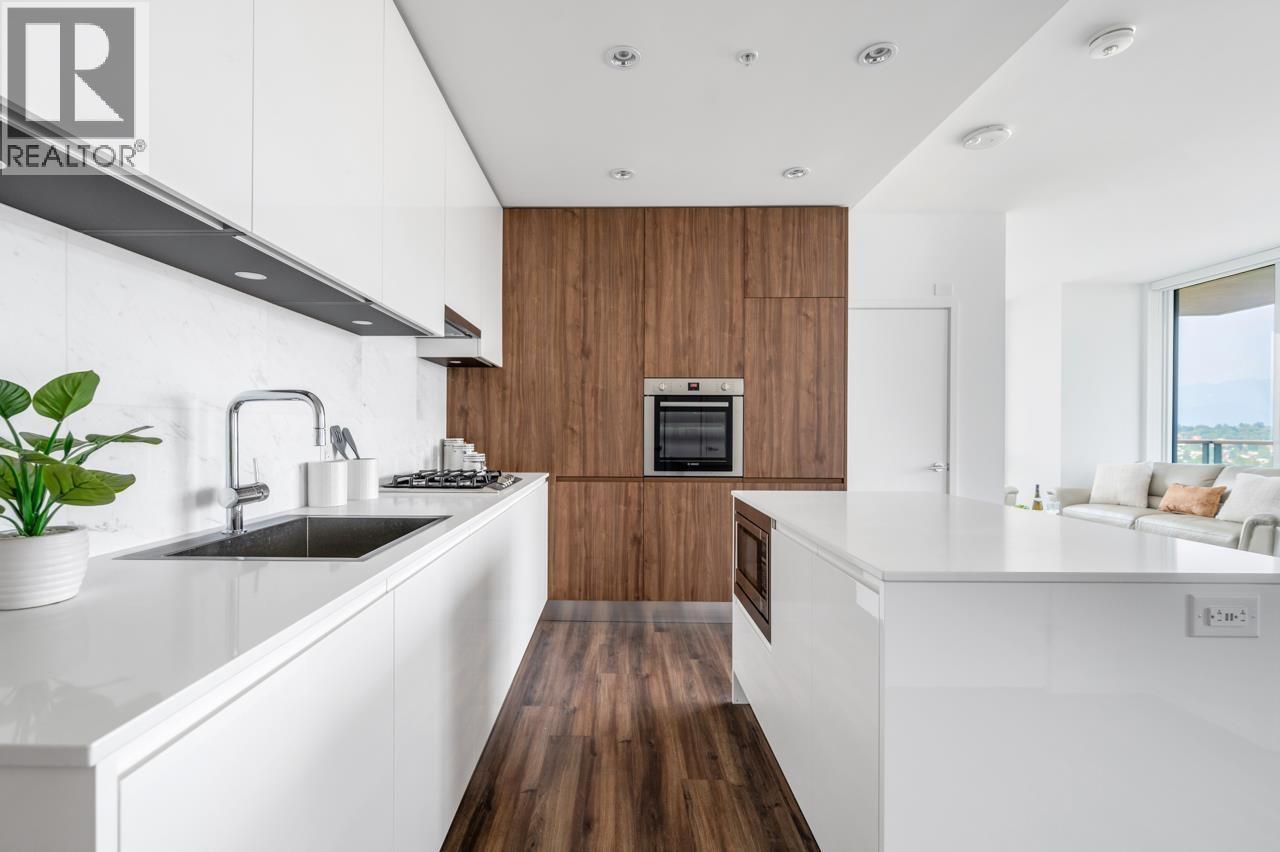 2111 4650 Brentwood Boulevard, Burnaby, British Columbia  V5C 0M3 - Photo 2 - R3049071