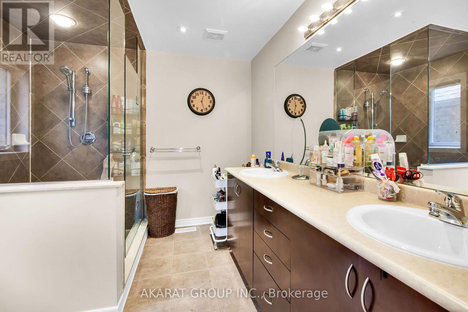 1148 Woodington Lane, Oakville, Ontario  L6H 7V1 - Photo 20 - W12561248