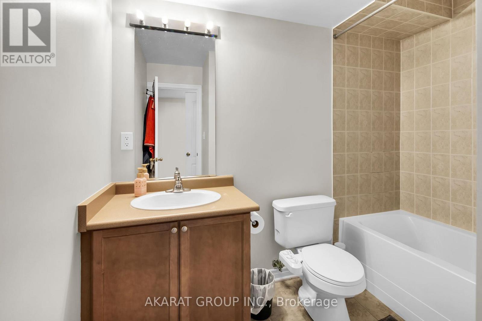 1148 Woodington Lane, Oakville, Ontario  L6H 7V1 - Photo 31 - W12561248