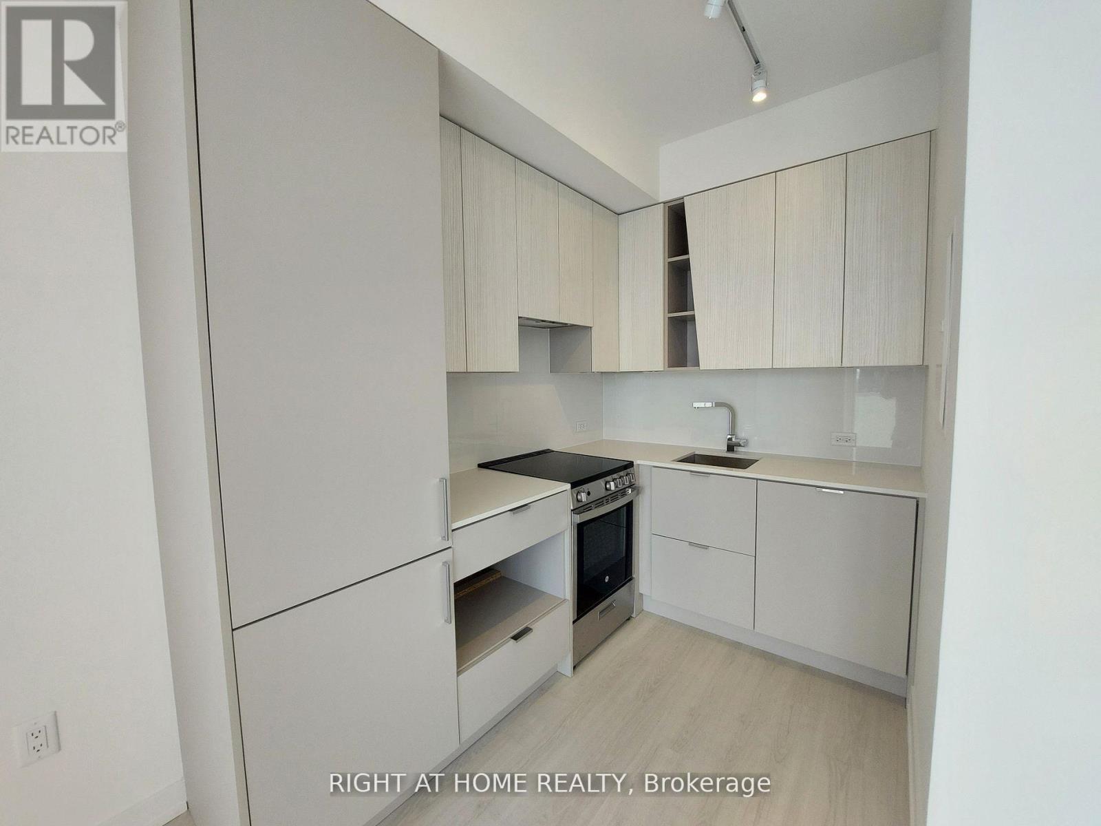 2310 - 3883 Quartz Road, Mississauga, Ontario  L5B 0M4 - Photo 11 - W12561250