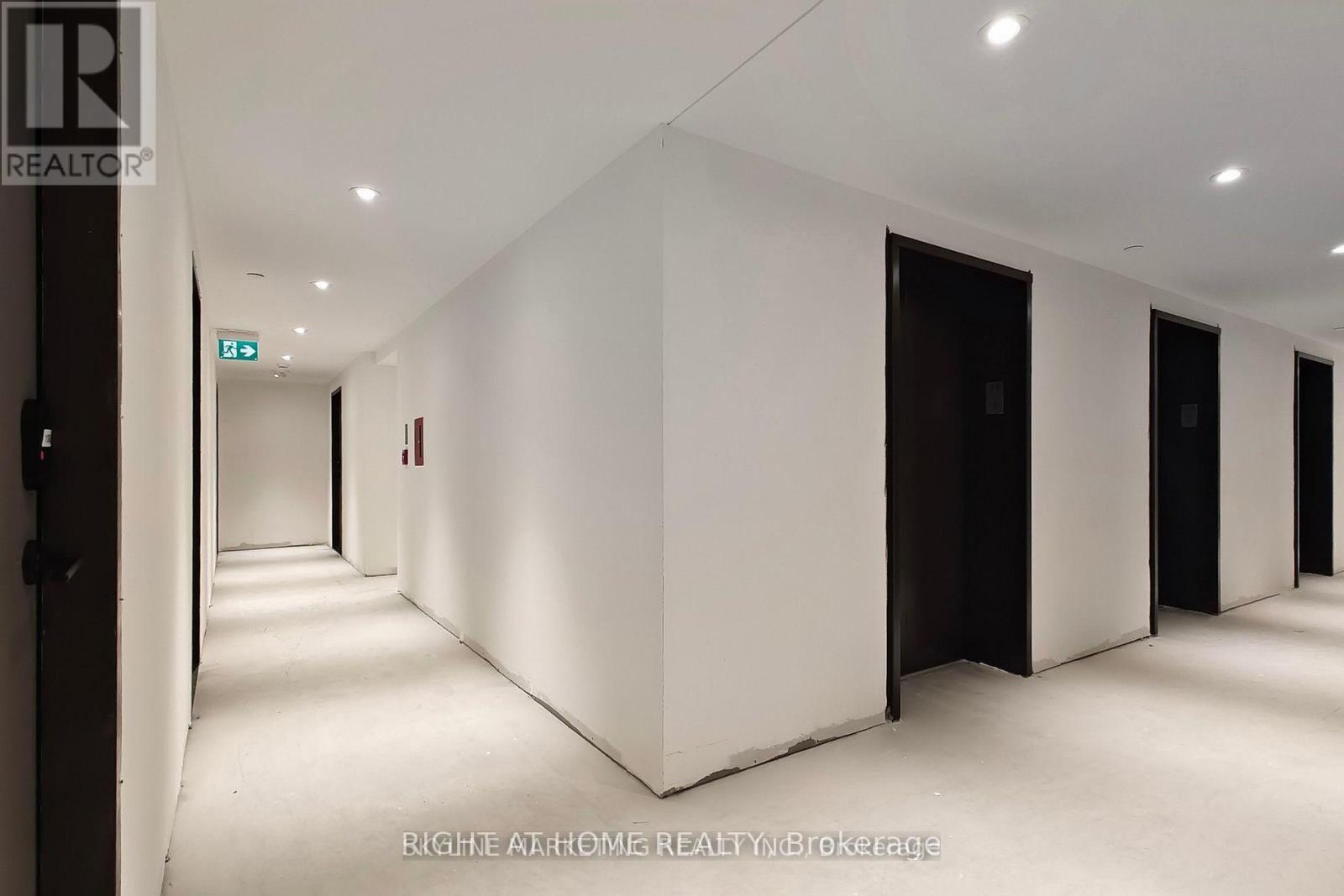 3508 - 4015 The Exchange Street, Mississauga, Ontario  L5B 0N9 - Photo 5 - W12561260