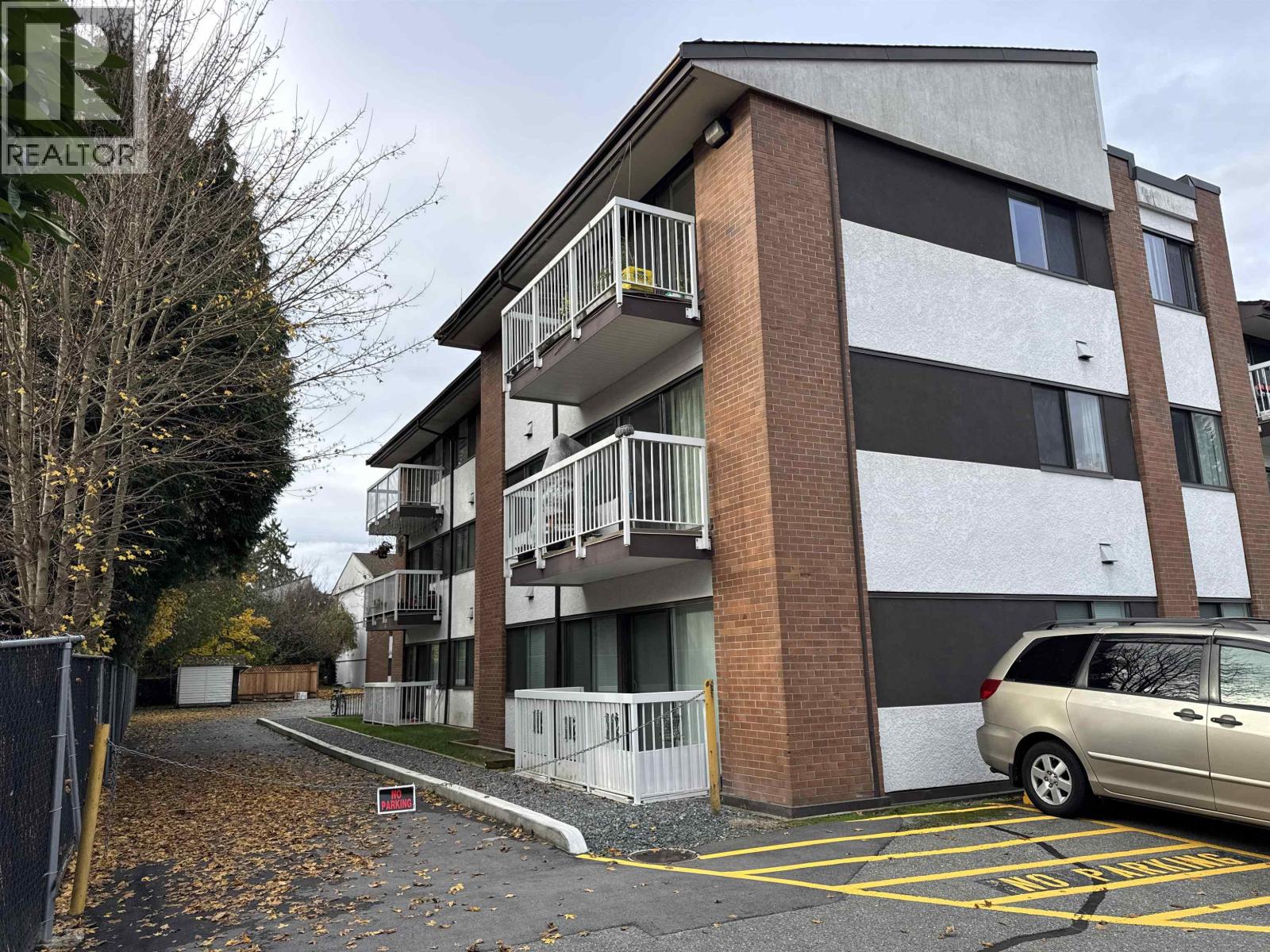 307 8080 Ryan Road, Richmond, British Columbia  V7A 2E5 - Photo 1 - R3068803