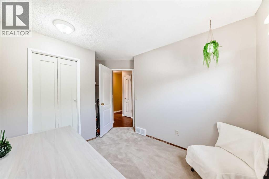 244 Flett Drive Ne, Airdrie, Alberta  T4B 1N5 - Photo 28 - A2256580