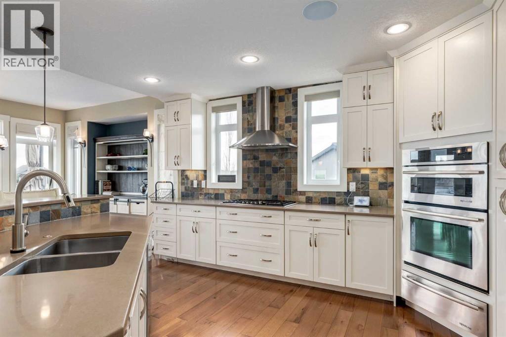 55 Monterra Cove, Rural Rocky View County, Alberta  T4C 0G7 - Photo 8 - A2260790