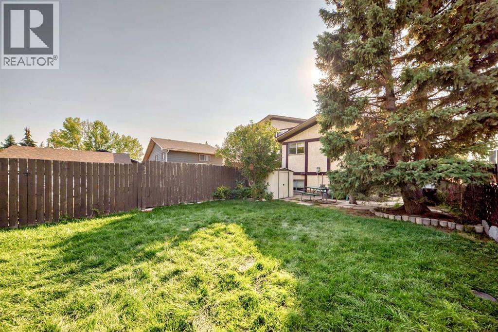 244 Flett Drive Ne, Airdrie, Alberta  T4B 1N5 - Photo 46 - A2256580