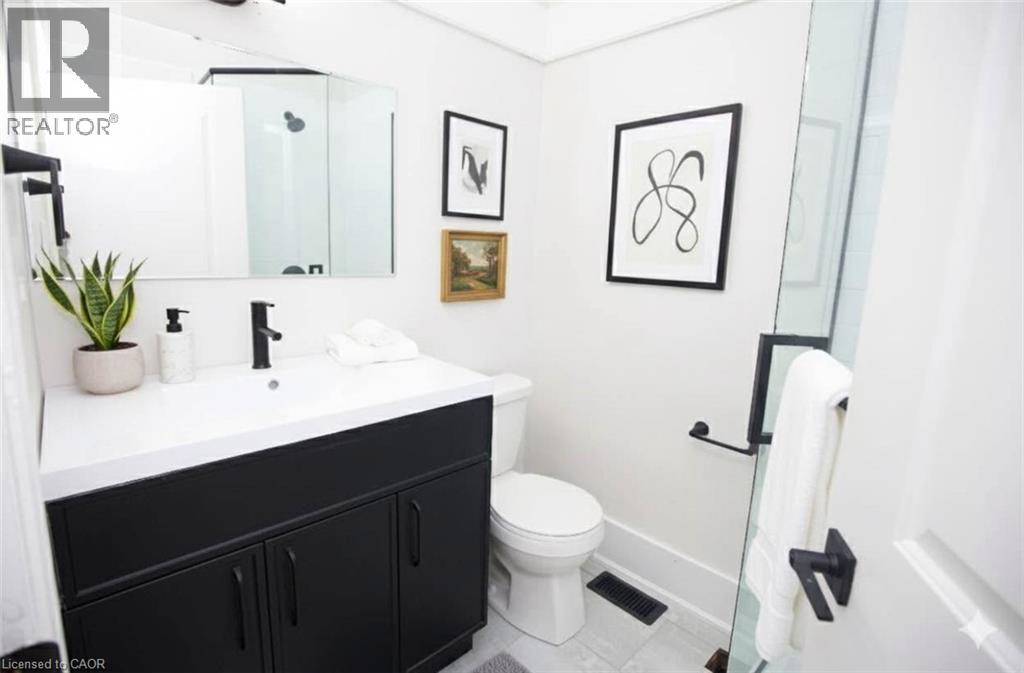 34 Dumfries Street, Paris, Ontario  N3L 2C8 - Photo 4 - 40788902