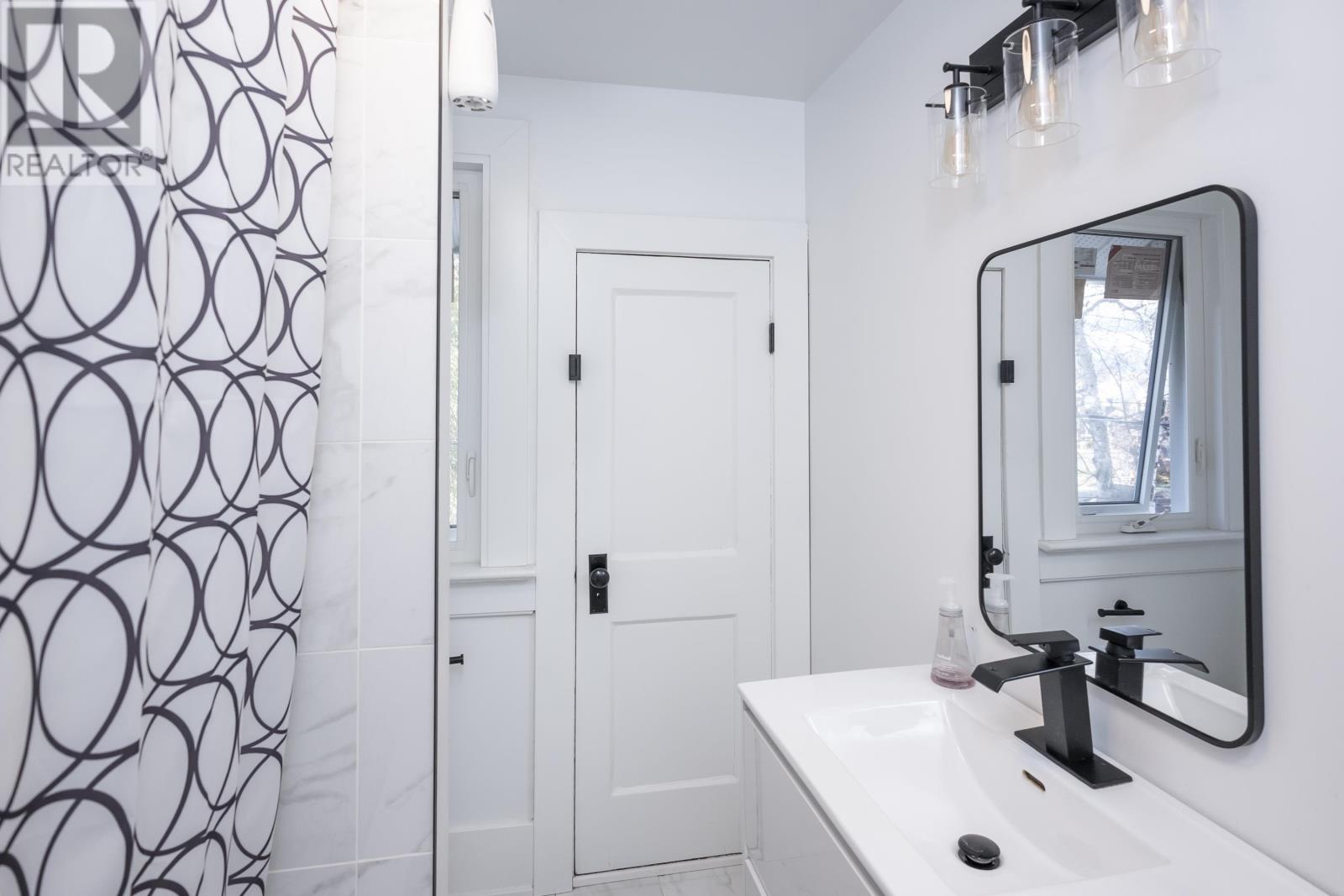 236 Syndicate Ave N, Thunder Bay, Ontario  P7C 3V8 - Photo 15 - TB253424