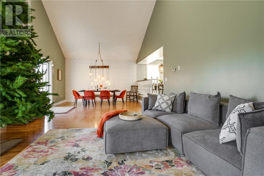 211 Ray Street, Wahnapitae, Ontario  P0M 3C0 - Photo 14 - 2125700