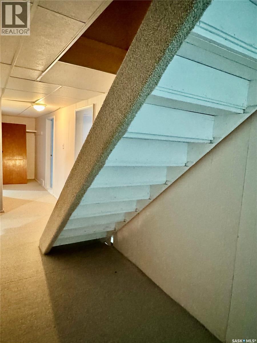 719 Donald Street, Hudson Bay, Saskatchewan  S0E 0Y0 - Photo 18 - SK024369