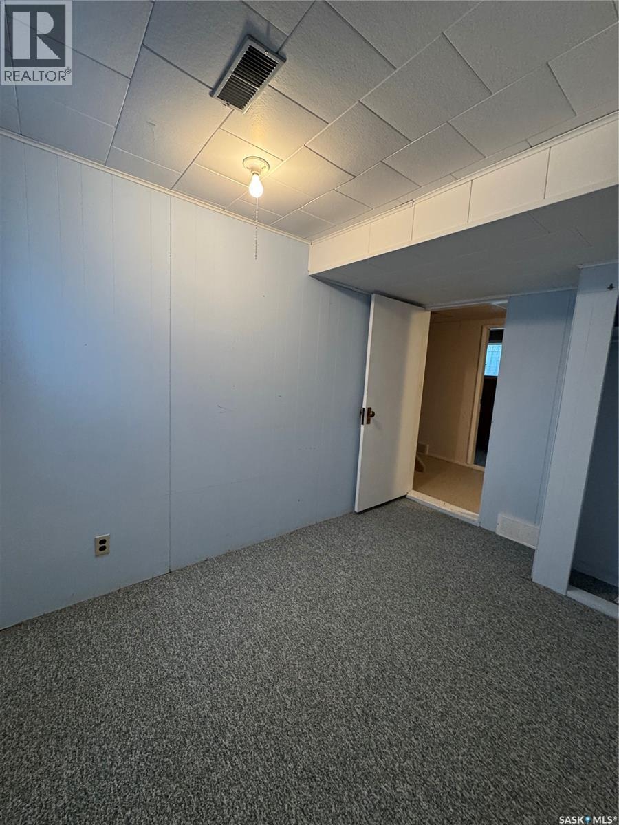 719 Donald Street, Hudson Bay, Saskatchewan  S0E 0Y0 - Photo 20 - SK024369