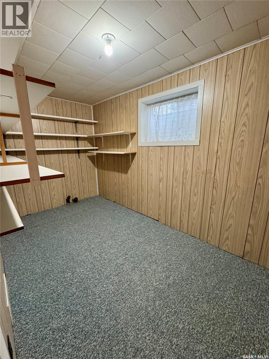 719 Donald Street, Hudson Bay, Saskatchewan  S0E 0Y0 - Photo 24 - SK024369