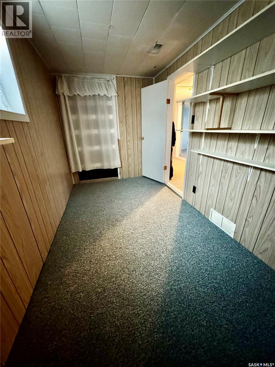 719 Donald Street, Hudson Bay, Saskatchewan  S0E 0Y0 - Photo 25 - SK024369