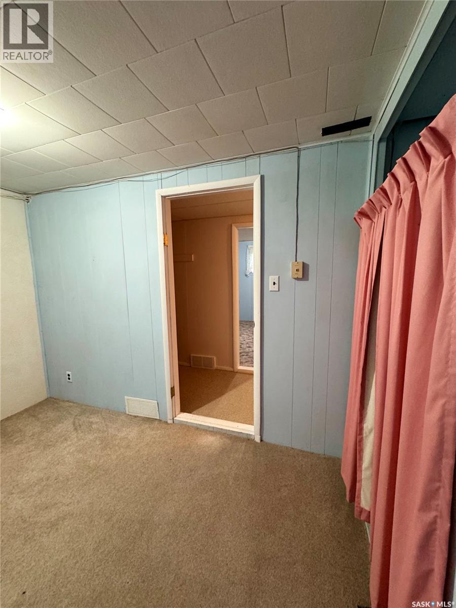 719 Donald Street, Hudson Bay, Saskatchewan  S0E 0Y0 - Photo 26 - SK024369