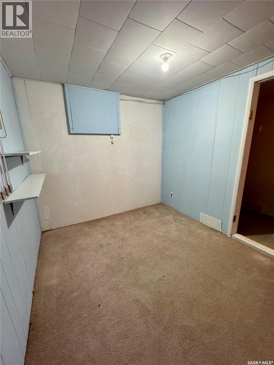 719 Donald Street, Hudson Bay, Saskatchewan  S0E 0Y0 - Photo 30 - SK024369