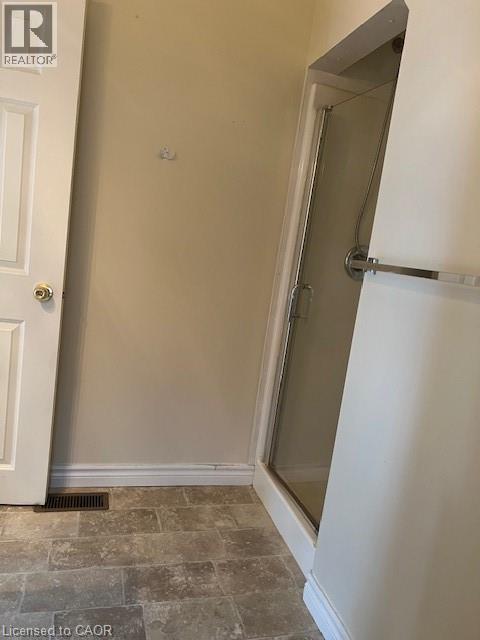 2232 Queensway Street, Burlington, Ontario  L7R 3T1 - Photo 11 - 40789490