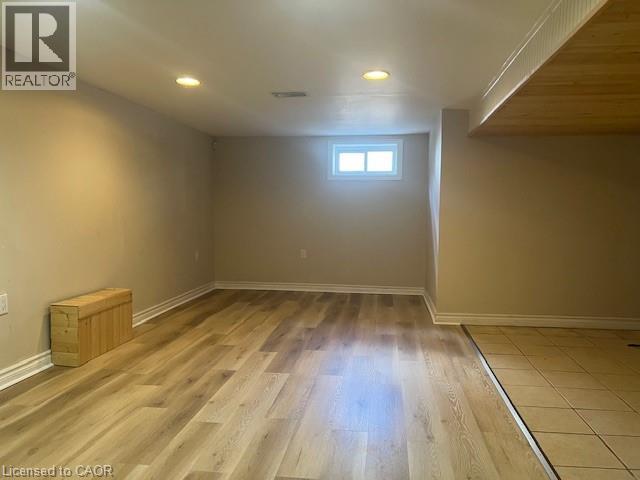 2232 Queensway Street, Burlington, Ontario  L7R 3T1 - Photo 12 - 40789490