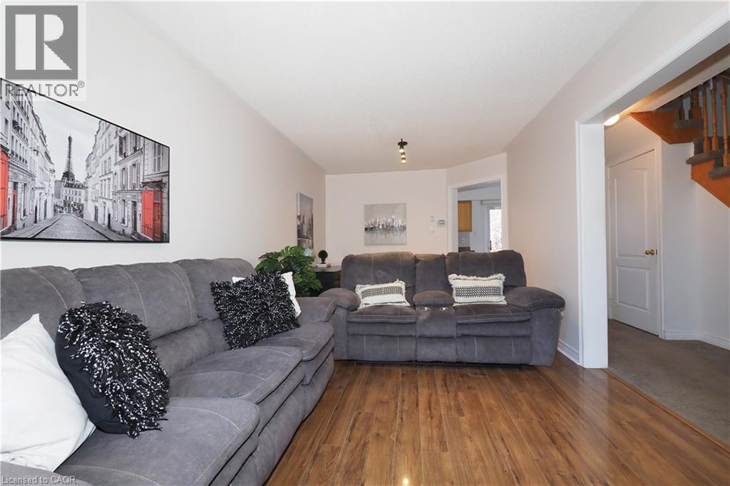 127 Essex Point Drive, Cambridge, Ontario  N1T 1W6 - Photo 10 - 40788462